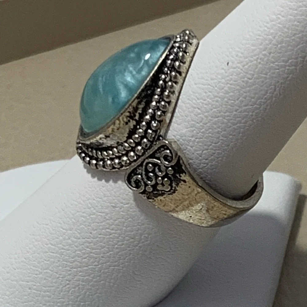 Silver Southwest Style Ring With Blue Stone